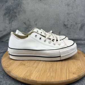 Converse Chuck Taylor All Star Shoes Womens Size 7 White Sneakers 561680C